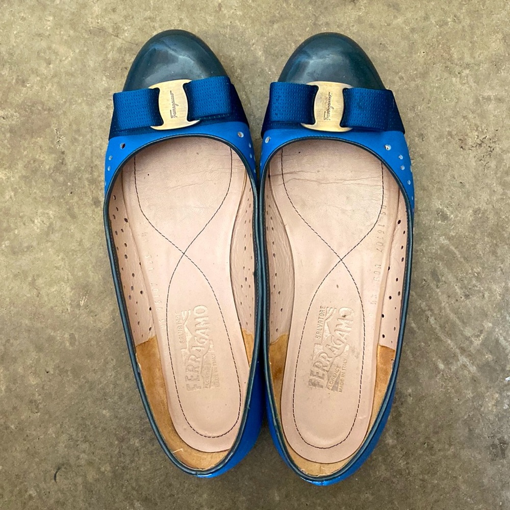 Ferragamo Flat Shoes...some wear on bottoms but otherwise nice as shown in pix.